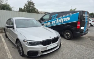BMWPhev 300x191